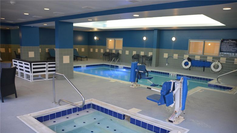 <b>Hampton Inn Cambridge Pool</b>. Images powered by <a href="https://iceportal.shijigroup.com/" title="IcePortal" target="_blank">IcePortal</a>.