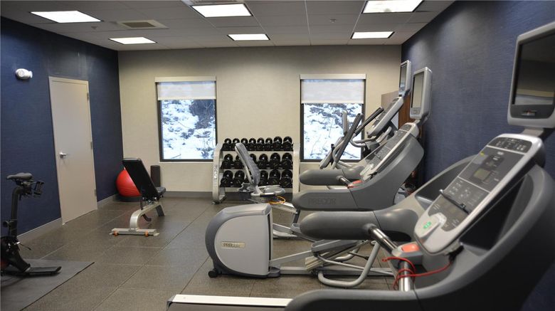 <b>Hampton Inn Cambridge Health</b>. Images powered by <a href="https://iceportal.shijigroup.com/" title="IcePortal" target="_blank">IcePortal</a>.