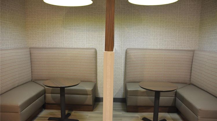Hampton Inn Cambridge Meeting