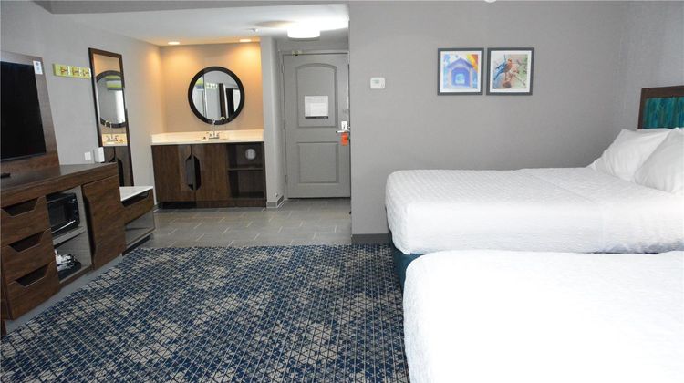 Hampton Inn Cambridge Room