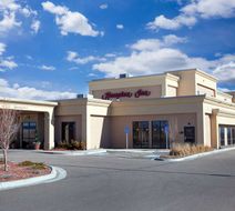 Hampton Inn Colby Exterior