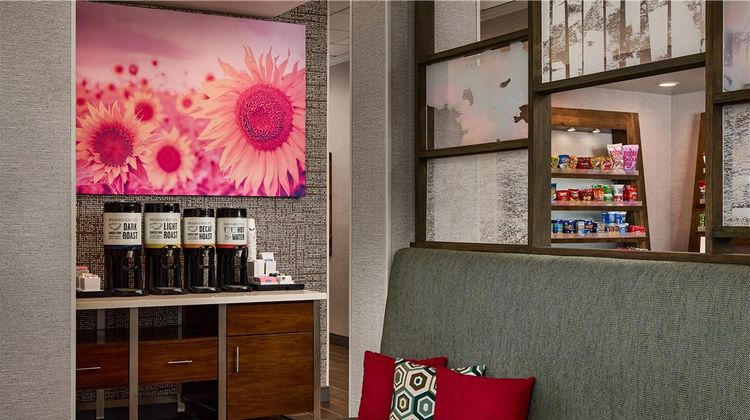 Hampton Inn Colby Lobby