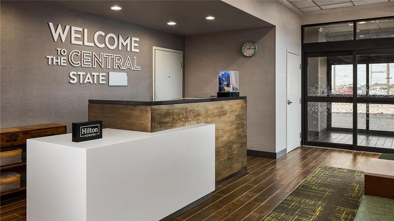 <b>Hampton Inn Colby Lobby</b>. Images powered by <a href="https://iceportal.shijigroup.com/" title="IcePortal" target="_blank">IcePortal</a>.