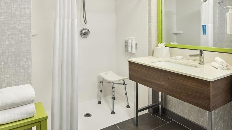<b>Hampton Inn Colby Room</b>. Images powered by <a href="https://iceportal.shijigroup.com/" title="IcePortal" target="_blank">IcePortal</a>.