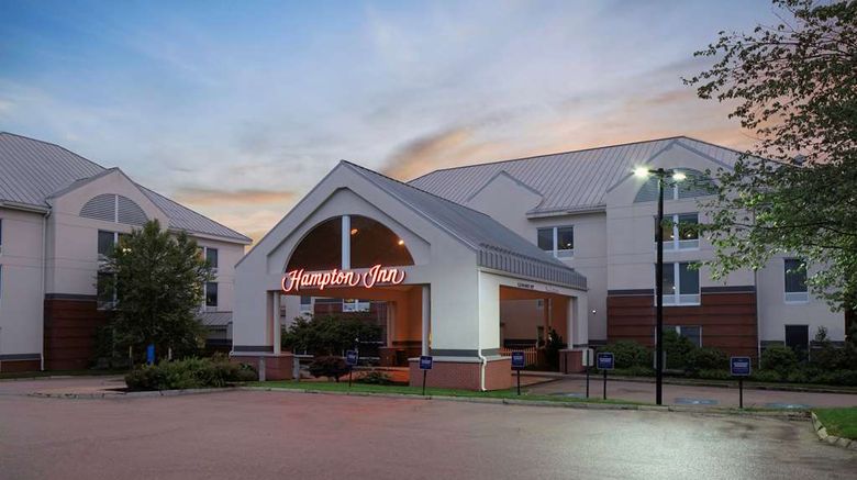 Hampton Inn Concord/Bow Exterior. Images powered by <a href="https://iceportal.shijigroup.com" target="_blank" rel="noopener">Ice Portal</a>.