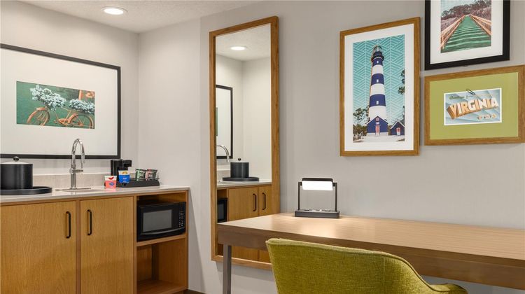 Hampton Inn & Suites Other