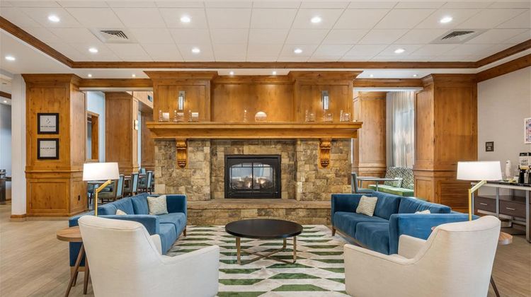 Hampton Inn & Suites Coeur d' Alene Lobby