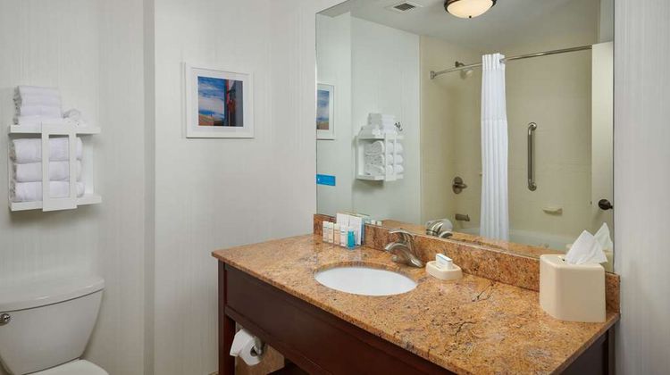 Hampton Inn Clemson Room