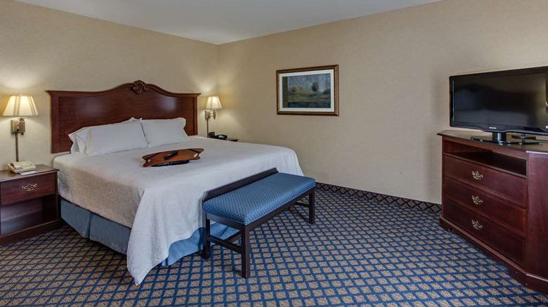 <b>Hampton Inn Clearfield Room</b>. Images powered by <a href="https://iceportal.shijigroup.com/" title="IcePortal" target="_blank">IcePortal</a>.