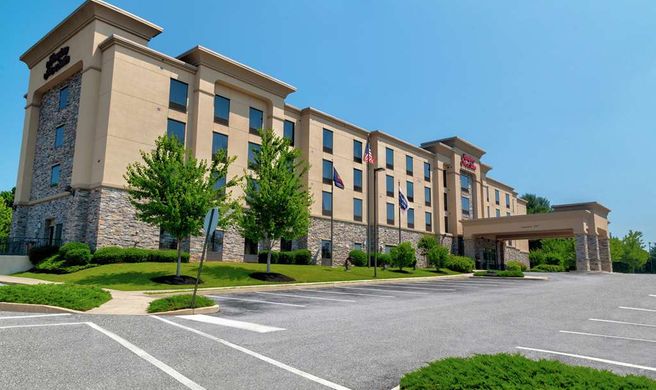 Hampton Inn & Suites Chadds Ford Exterior