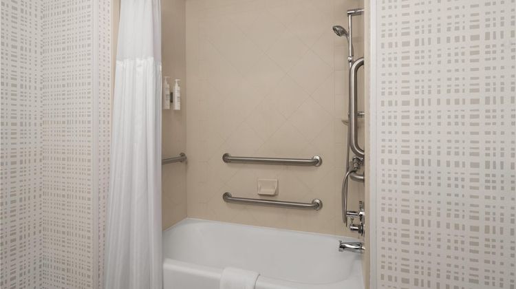 Hampton Inn & Suites Chadds Ford Room