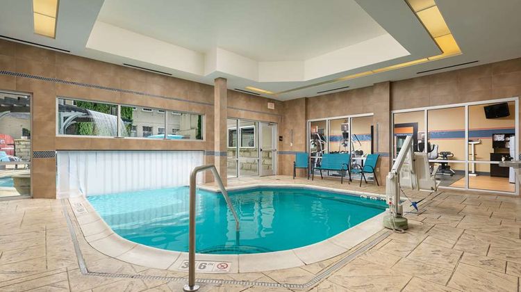 Hampton Inn & Suites Dtwn Chattanooga Pool