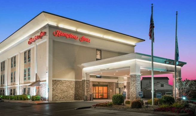 Hampton Inn-Hixson Exterior