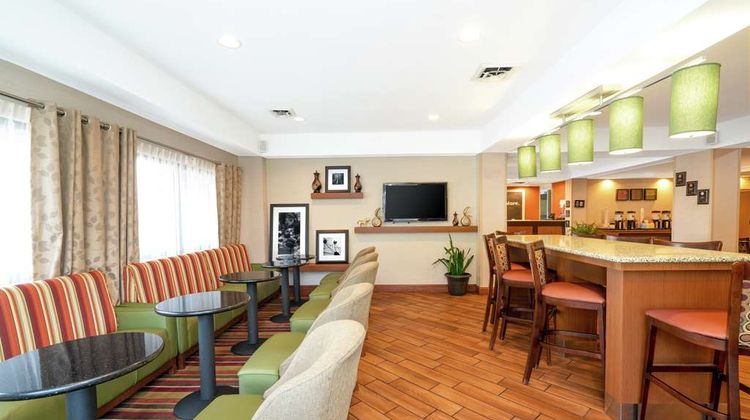 Hampton Inn-Hixson Lobby