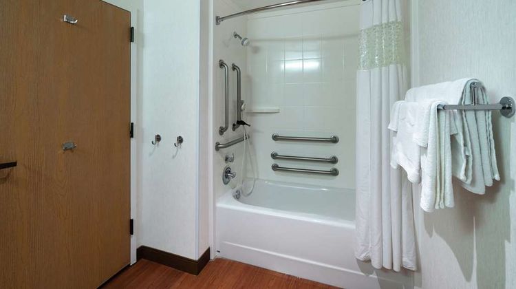 Hampton Inn-Hixson Room