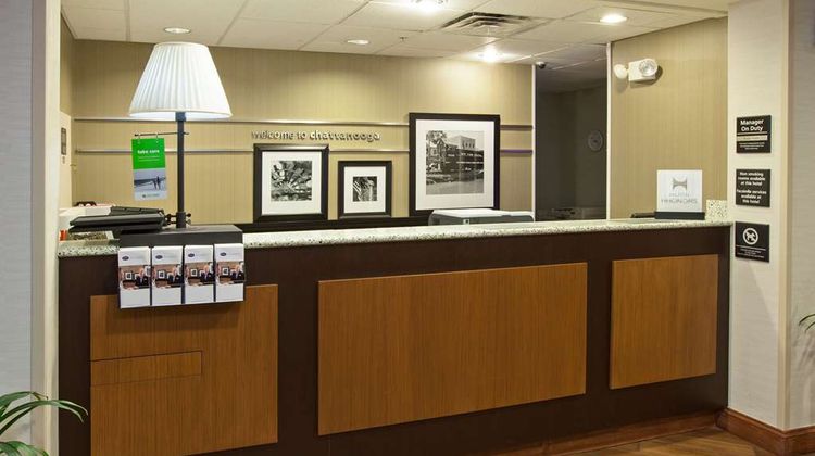 Hampton Inn-Hixson Lobby