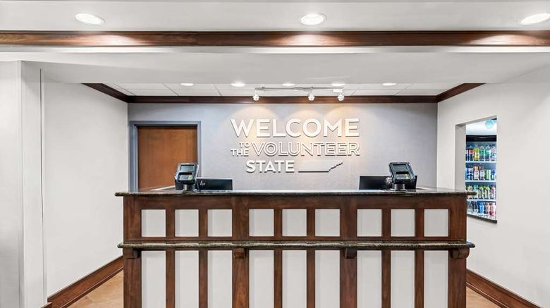 <b>Hampton Inn Chattanooga-North Lobby</b>. Images powered by <a href="https://iceportal.shijigroup.com/" title="IcePortal" target="_blank">IcePortal</a>.