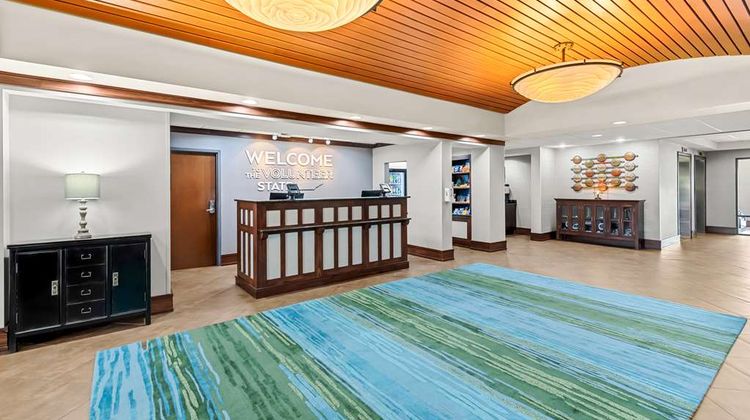 Hampton Inn Chattanooga-North Lobby