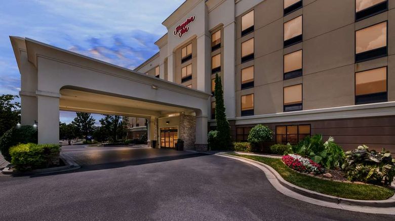 <b>Hampton Inn Chattanooga-North Exterior</b>. Images powered by <a href="https://iceportal.shijigroup.com/" title="IcePortal" target="_blank">IcePortal</a>.