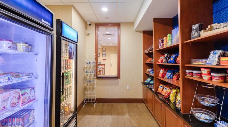 <b>Hampton Inn Ringgold-Ft. Oglethorpe Restaurant</b>. Images powered by <a href="https://iceportal.shijigroup.com/" title="IcePortal" target="_blank">IcePortal</a>.