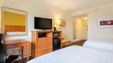 <b>Hampton Inn Ringgold-Ft. Oglethorpe Room</b>. Images powered by <a href="https://iceportal.shijigroup.com/" title="IcePortal" target="_blank">IcePortal</a>.