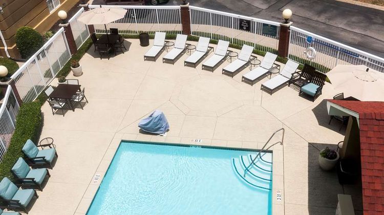 Homewood Suites by Hilton Chattanooga Pool