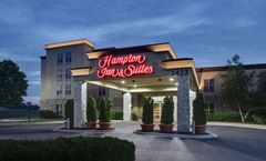 Hampton Inn & Suites Aurora