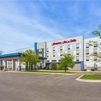 Hampton Inn & Suites Bolingbrook