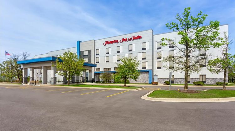 Hampton Inn & Suites Bolingbrook Exterior
