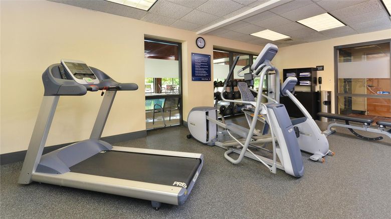 <b>Hampton Inn Chicago-Carol Stream Health</b>. Images powered by <a href="https://iceportal.shijigroup.com/" title="IcePortal" target="_blank">IcePortal</a>.