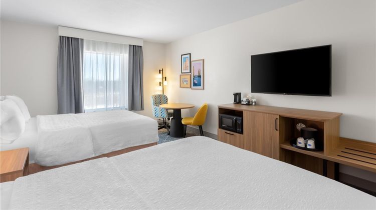 Hampton Inn & Stes Deer Park Room