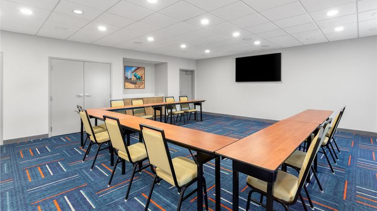 Hampton Inn & Stes Deer Park Meeting