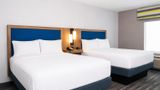 Hampton Inn & Suites St Charles Room