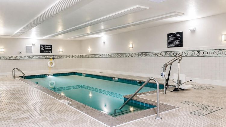 Hampton Inn & Suites St Charles Pool