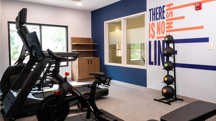 Hampton Inn & Suites St Charles Health
