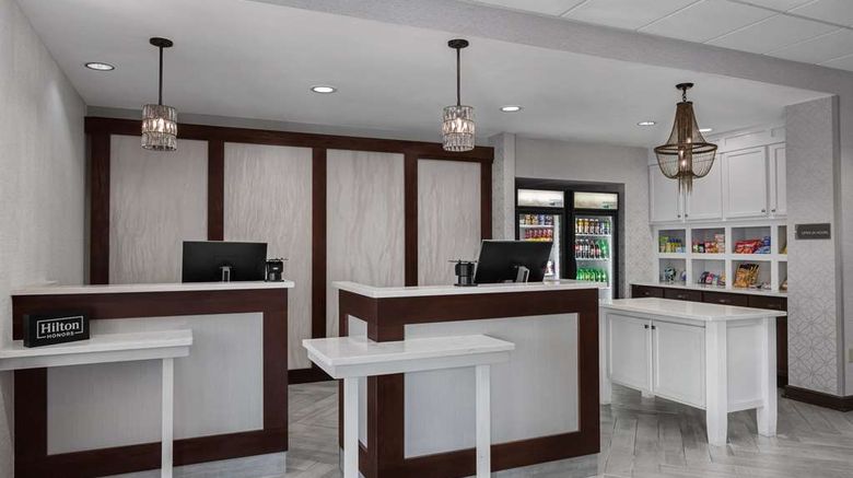 <b>Homewood Suites Orland Park Lobby</b>. Images powered by <a href="https://iceportal.shijigroup.com/" title="IcePortal" target="_blank">IcePortal</a>.