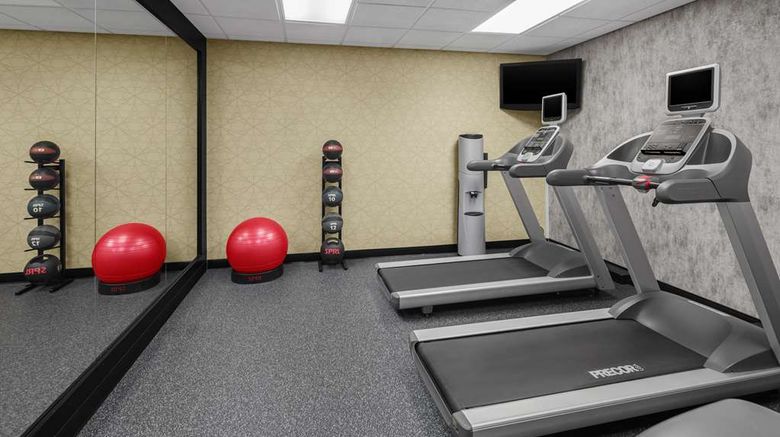 <b>Homewood Suites Orland Park Health</b>. Images powered by <a href="https://iceportal.shijigroup.com/" title="IcePortal" target="_blank">IcePortal</a>.