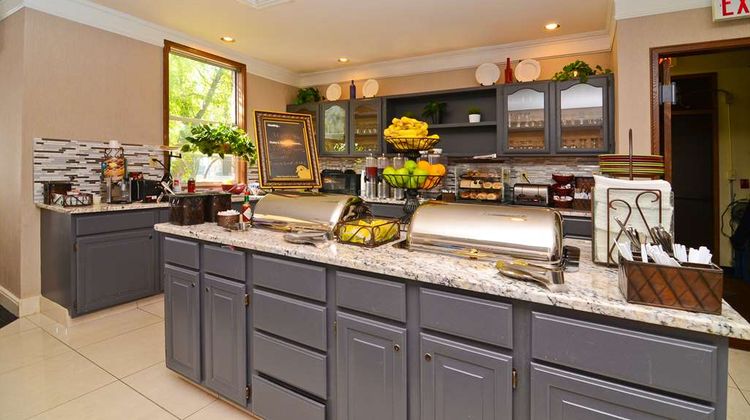 Homewood Suites Chicago Restaurant