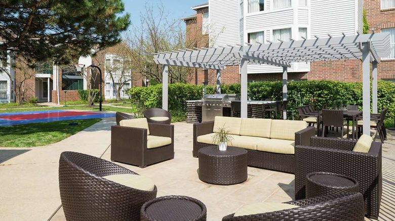 Homewood Suites Chicago Exterior. Images powered by <a href="https://iceportal.shijigroup.com" target="_blank" rel="noopener">Ice Portal</a>.