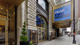 Hampton Inn Majestic Theatre District Exterior