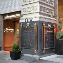 Hampton Inn Majestic Theatre District