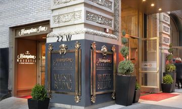 Hampton Inn Majestic Theatre District