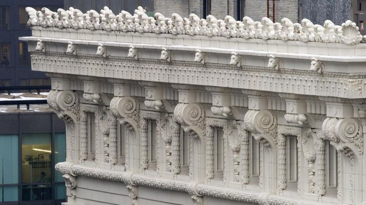 Hampton Inn Majestic Theatre District Exterior