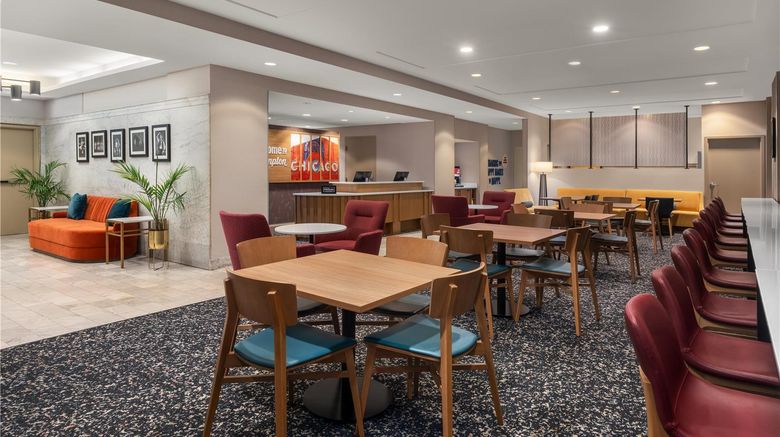 <b>Hampton Inn Majestic Theatre District Restaurant</b>. Images powered by <a href="https://iceportal.shijigroup.com/" title="IcePortal" target="_blank">IcePortal</a>.