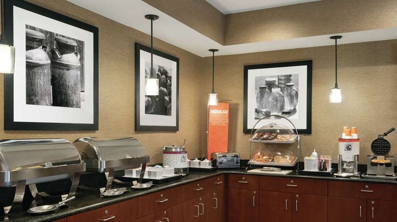 <b>Hampton Inn Chicago/Tinley Park Restaurant</b>. Images powered by <a href="https://iceportal.shijigroup.com/" title="IcePortal" target="_blank">IcePortal</a>.