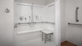 <b>Hampton Inn Yorkville Room</b>. Images powered by <a href="https://iceportal.shijigroup.com/" title="IcePortal" target="_blank">IcePortal</a>.
