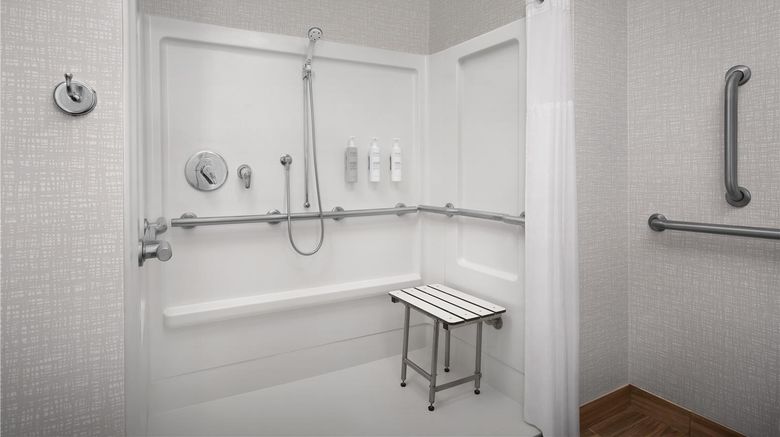 <b>Hampton Inn Yorkville Room</b>. Images powered by <a href="https://iceportal.shijigroup.com/" title="IcePortal" target="_blank">IcePortal</a>.