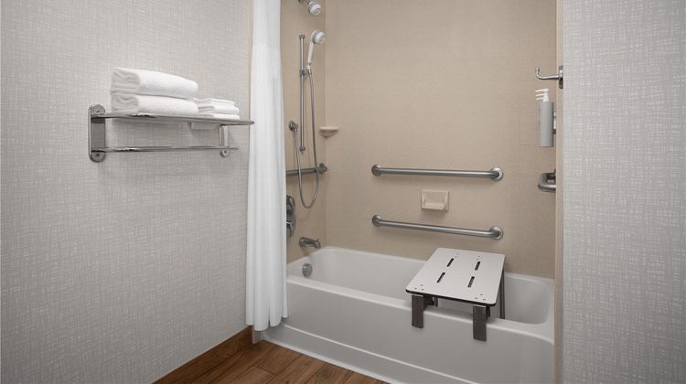 Hampton Inn Yorkville Room