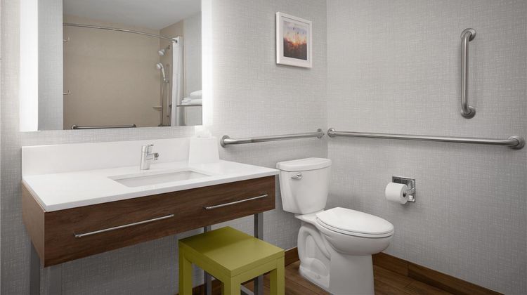 Hampton Inn Yorkville Room