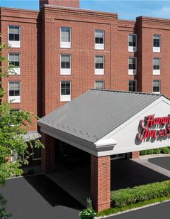 Hampton Inn & Suites Charlottesville